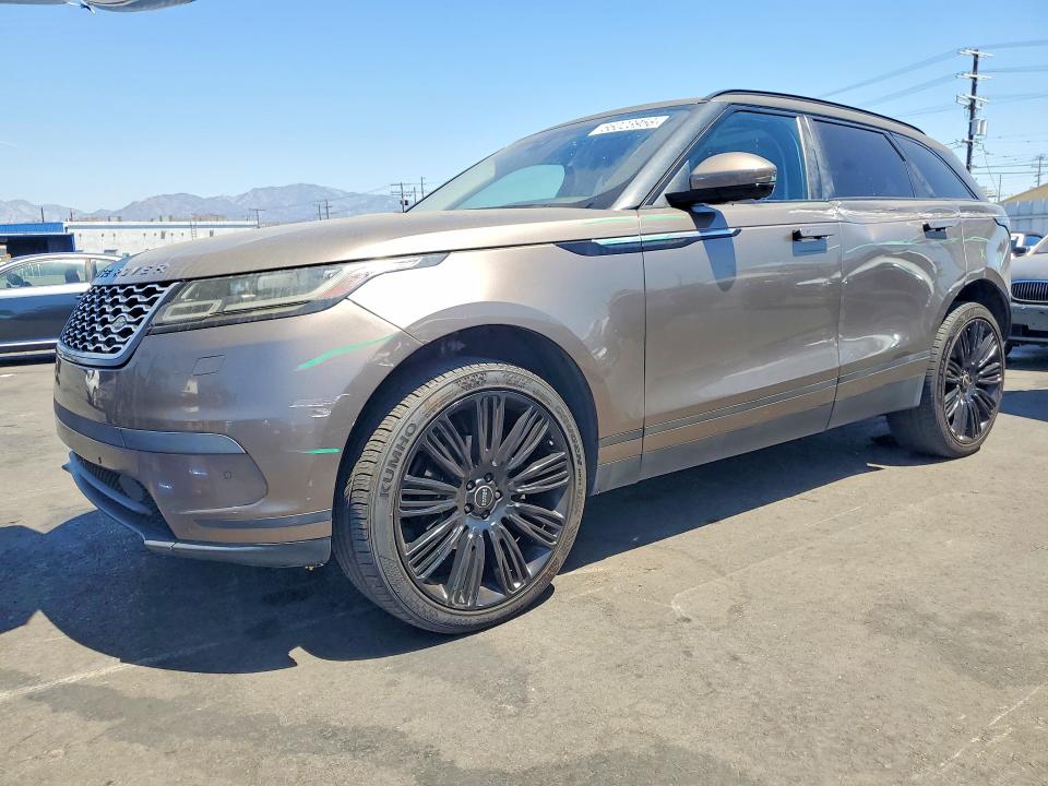 2019 Land rover Range rover velar VIN SALYB2EN9KA783239 — COPART salvage auction photo