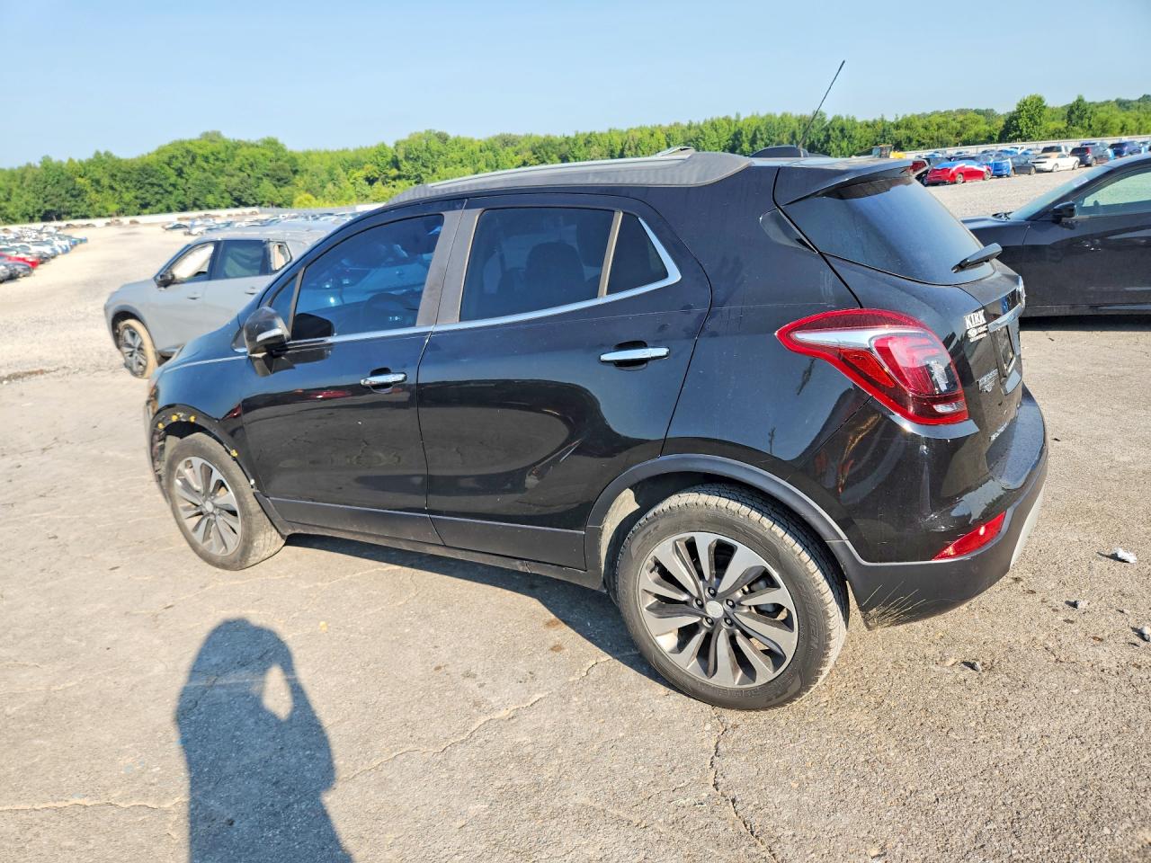 2018 Buick Encore VIN KL4CJBSB5JB656523 COPART salvage auction — Minor Dent/Scratches, Ct - Clean Title, sold $1,900 on 2026-09-17 (photo 2)