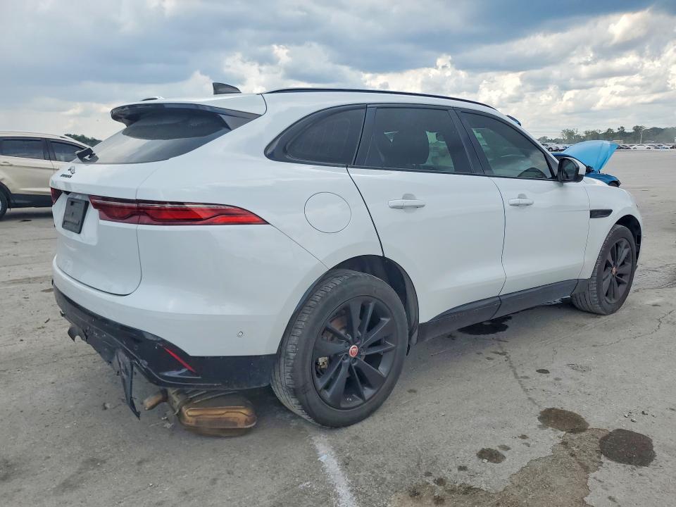 2021 Jaguar F-pace VIN SADCJ2EX3MA668231 COPART salvage auction — REAR END, TN - SALVAGE CERTIFICATE, sold $8,000 on 2026-10-08 (photo 3)