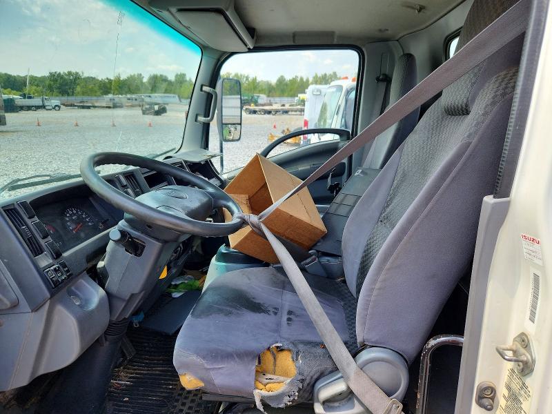 2012 Isuzu Npr hd VIN 54DC4W1B0CS802251 COPART salvage auction — NORMAL WEAR, TN - CERTIFICATE OF TITLE, sold $725 on 2026-09-10 (photo 7)