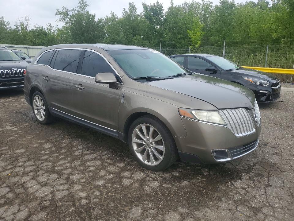 2012 Lincoln MKT VIN 2LMHJ5AT8CBL53224 COPART salvage auction — MINOR DENT/SCRATCHES, Mi - Dealer Only Clean Title (P), sold $1,100 on 2026-09-10 (photo 4)