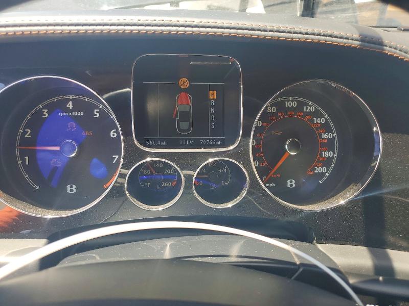 2005 Bentley Continental VIN SCBCR63W35C027577 COPART salvage auction — MINOR DENT/SCRATCHES, TX - CERTIFICATE OF TITLE, sold $9,000 on 2026-08-25 (photo 9)