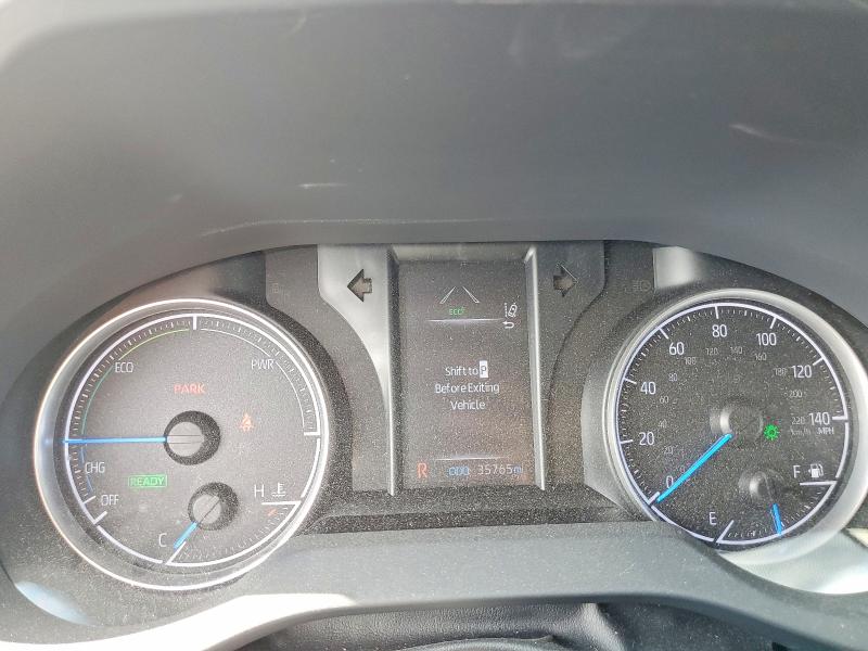 2021 Toyota Venza VIN JTEAAAAH1MJ015212 COPART salvage auction — REAR END, Salvage Title, sold $10,500 on 2026-08-21 (photo 9)
