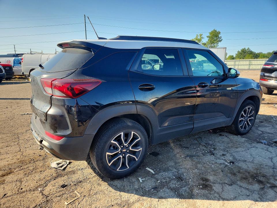 2023 Chevrolet Trailblazer VIN KL79MSSL9PB202555 COPART salvage auction — REAR END, Salvage Title, sold $10,700 on 2026-09-01 (photo 3)