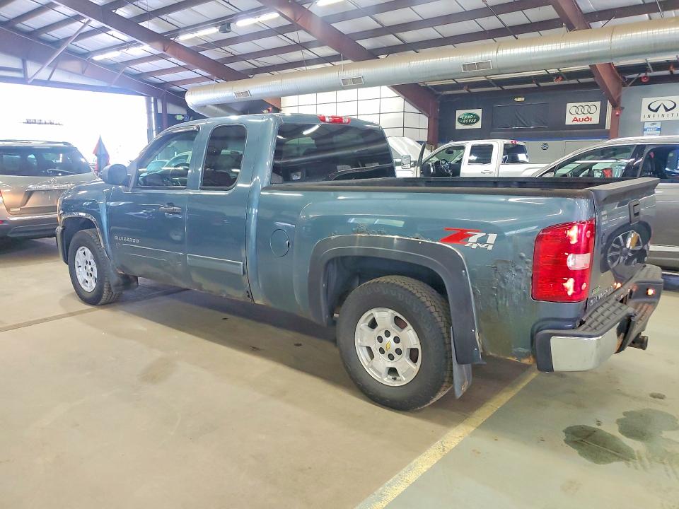 2010 Chevrolet Silverado VIN 1GCSKSE37AZ151044 COPART salvage auction — SIDE, Vt - Certificate Of Title (P), sold $950 on 2026-09-08 (photo 2)