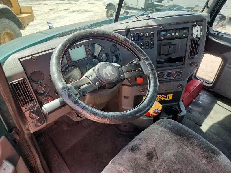 2016 Mack Cxu612 VIN 1M1AW01X8GM008526 COPART salvage auction — MINOR DENT/SCRATCHES, SC - CERTIFICATE OF TITLE (P), sold $2,050 on 2026-09-22 (photo 8)