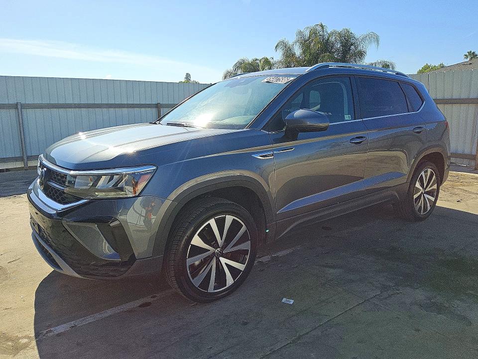 2024 Volkswagen Taos VIN 3VVSX7B20RM063543 — COPART salvage auction photo
