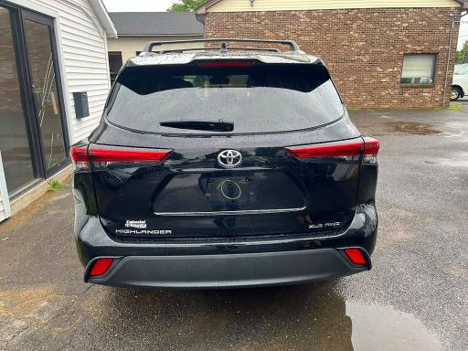 2023 Toyota Highlander VIN 5TDKDRBH2PS010377 COPART salvage auction — MINOR DENT/SCRATCHES, CT - CERTIFICATE OF TITLE (P), sold $19,900 on 2026-08-24 (photo 8)