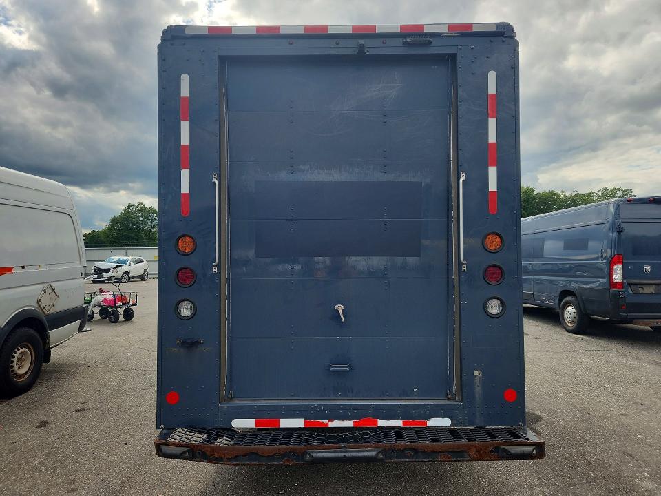 2020 Ford F59 VIN 1F65F5KN9L0A08602 COPART salvage auction — NORMAL WEAR, NJ - CERTIFICATE OF TITLE, sold $23,000 on 2026-09-15 (photo 6)