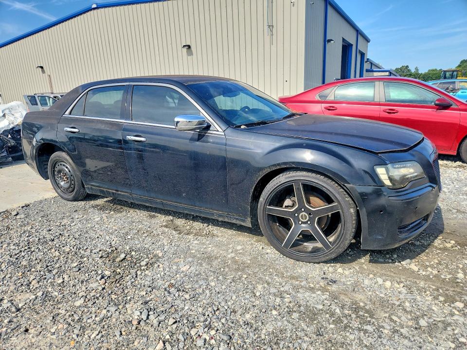 2012 Chrysler 300 VIN 2C3CCAAG9CH116369 COPART salvage auction — MECHANICAL, Salvage Title, sold $350 on 2026-09-08 (photo 4)