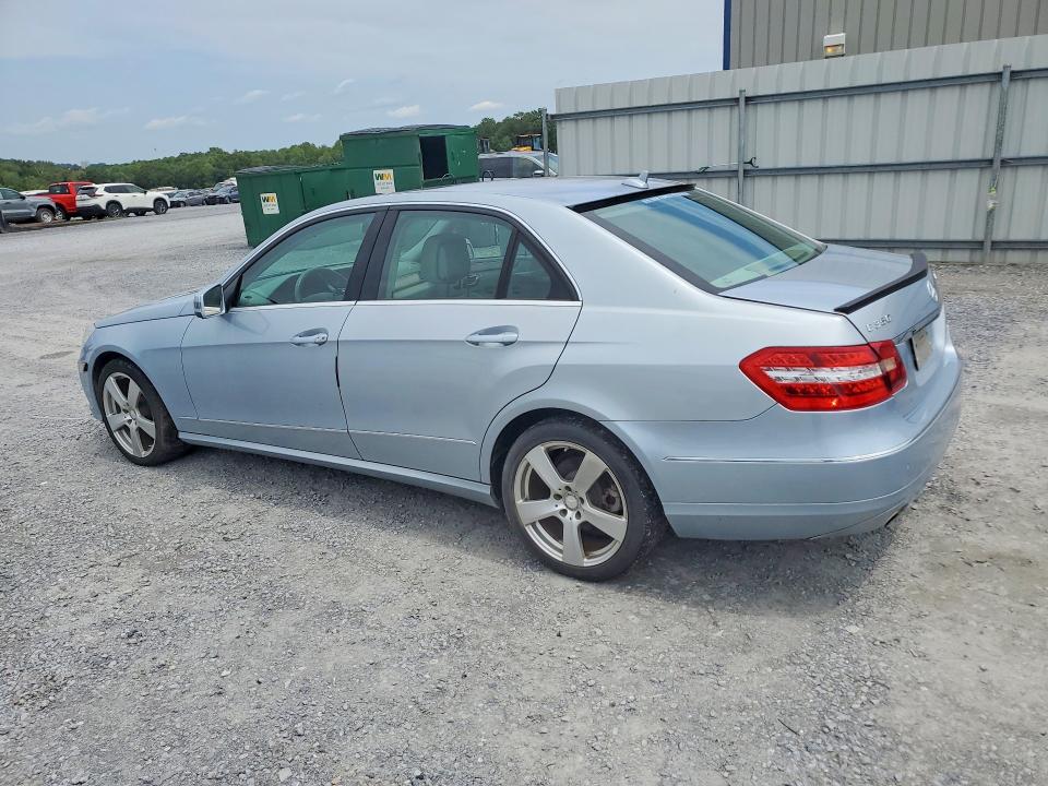 2013 Mercedes-benz E-class VIN WDDHF8JBXDA692841 COPART salvage auction — MINOR DENT/SCRATCHES, NC - DEALER ONLY CLEAN TITLE, sold $1,300 on 2026-08-24 (photo 2)