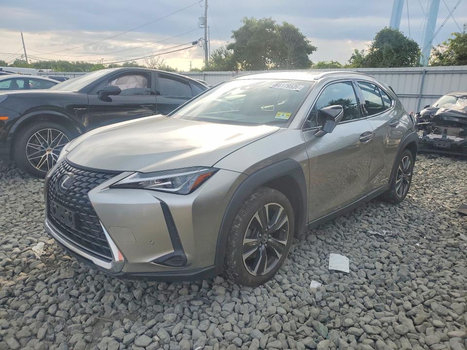 2021 Lexus Ux VIN JTHP9JBH5M2043058 — COPART salvage auction photo