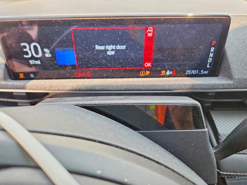 2023 Ford Mustang mach-e VIN 3FMTK3R73PMA51049 COPART salvage auction — SIDE, Nj - Certificate Of Title, sold $8,600 on 2026-08-17 (photo 9)