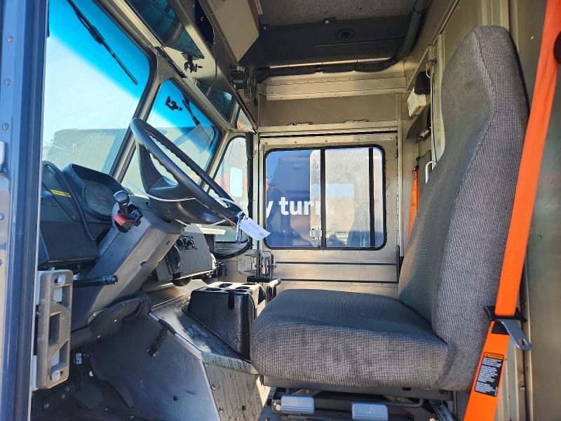 2020 Freightliner Mt45 VIN 4UZAC2EA6LCMK0112 COPART salvage auction — MINOR DENT/SCRATCHES, CA - CERTIFICATE OF TITLE, sold $23,900 on 2026-09-29 (photo 7)