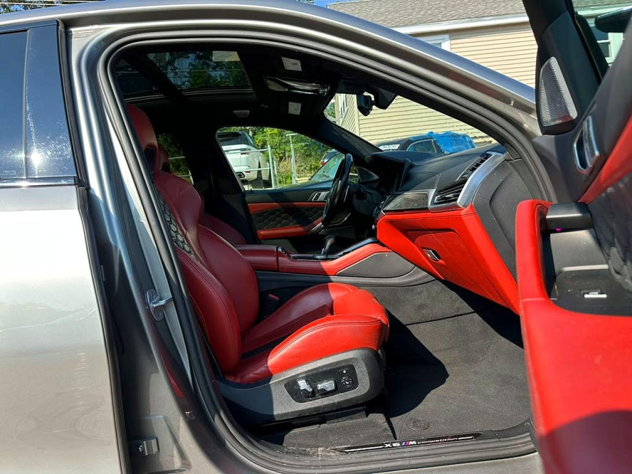 2023 BMW X6 VIN 5YMCY0C03P9N63820 COPART salvage auction — Minor Dent/Scratches, FL - CERTIFICATE OF TITLE, sold $51,500 on 2026-09-09 (photo 8)