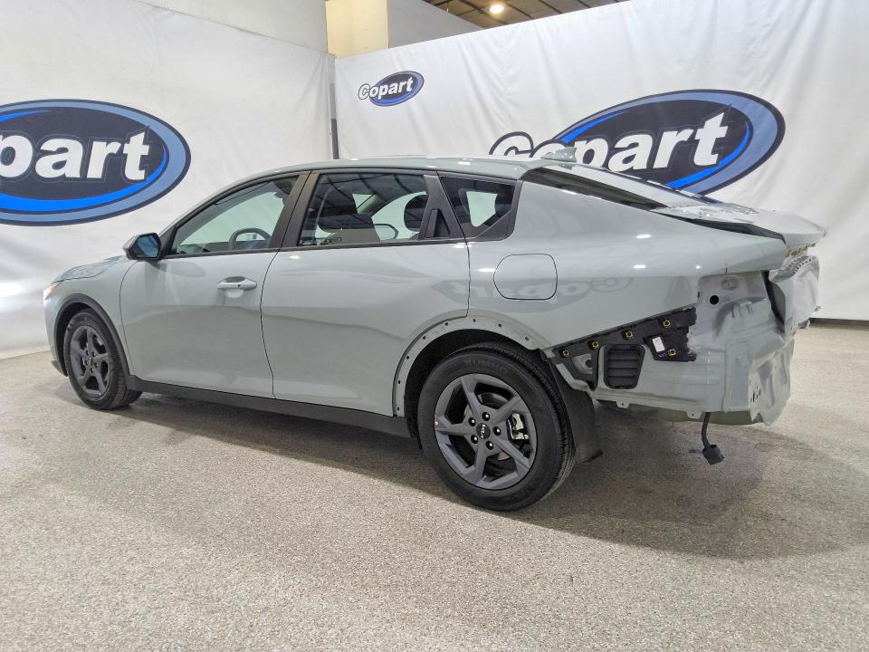 2026 Kia K4 VIN 3KPFT4DE1TE257579 COPART salvage auction — FRAME DAMAGE, Ca - Certificate Of Title, sold $7,900 on 2026-08-19 (photo 2)