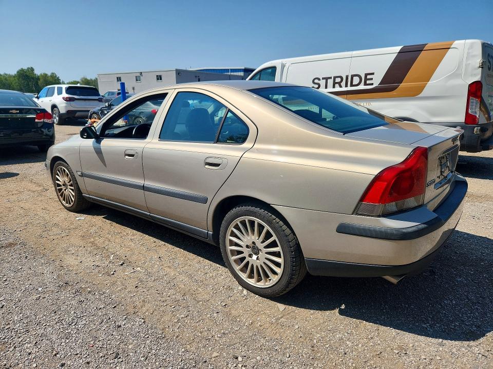 2004 Volvo S60 VIN YV1RS59V042337804 COPART salvage auction — SIDE, On - Permit No Brand - Unfit, sold $200 on 2026-08-13 (photo 2)