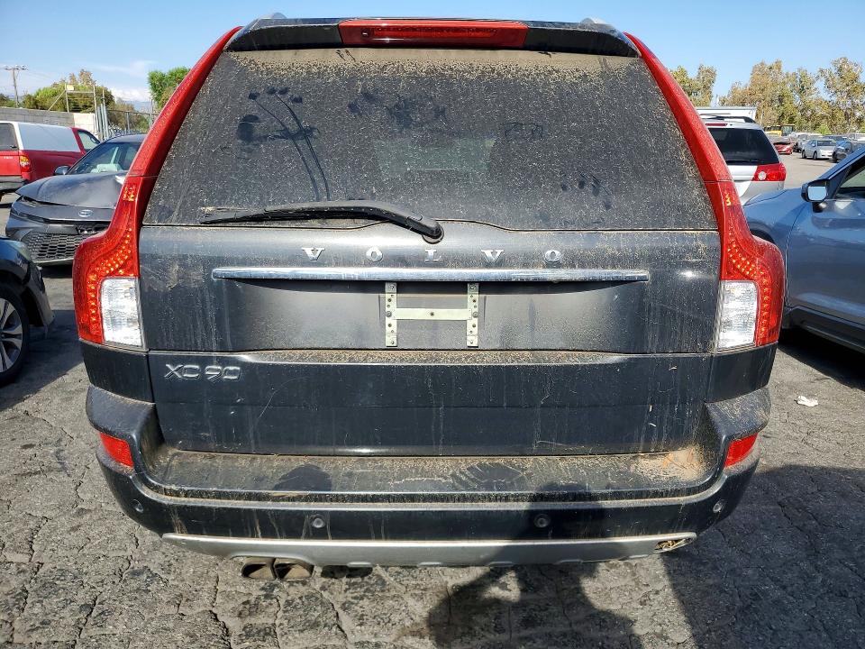 2013 Volvo Xc90 VIN YV4952CF5D1665199 COPART salvage auction — MINOR DENT/SCRATCHES, Ca - Dis/Dlr/Exp Only Clean Title, sold $1,100 on 2026-08-20 (photo 6)