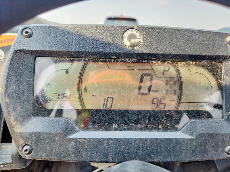 2023 Can-am/ brp Maverick VIN 3JBVNAV25PE001379 COPART salvage auction — ROLLOVER, Co - Certificate Of Title, sold $12,000 on 2026-09-03 (photo 8)