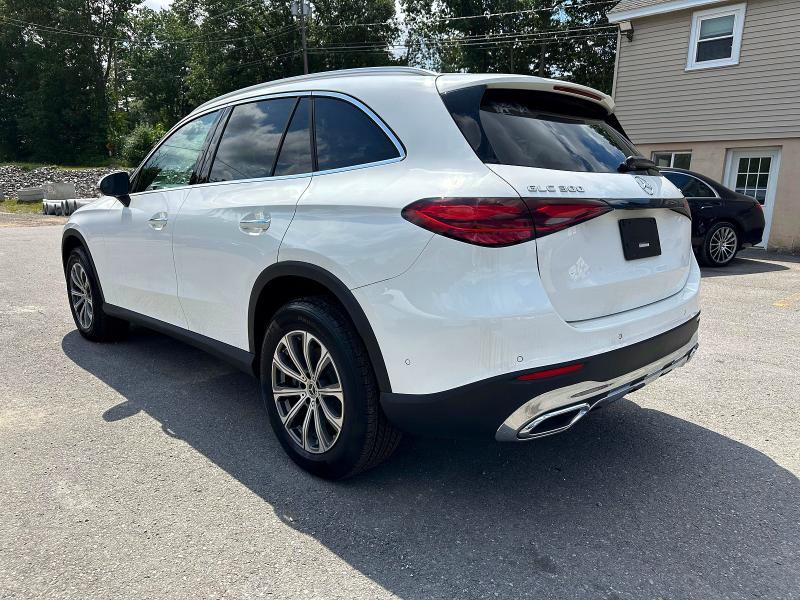 2024 Mercedes-benz Glc VIN W1NKM4HB9RF218676 COPART salvage auction — MINOR DENT/SCRATCHES, Pa - Cert Of Title, sold $27,500 on 2026-09-14 (photo 2)