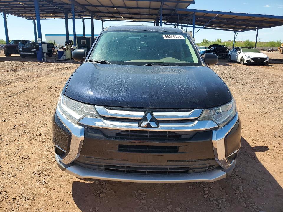 2016 Mitsubishi Outlander VIN JA4AD2A31GZ022702 COPART salvage auction — MINOR DENT/SCRATCHES, Az - Certificate Of Title, sold $1,100 on 2026-09-08 (photo 5)