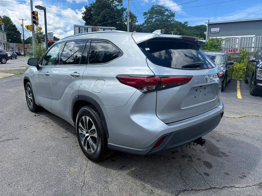 2020 Toyota Highlander VIN 5TDGZRAH2LS502152 COPART salvage auction — MINOR DENT/SCRATCHES, Salvage Title, sold $17,800 on 2026-08-24 (photo 2)