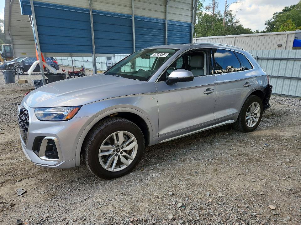 2022 Audi Q5 VIN WA1GAAFY0N2140067 — COPART salvage auction photo