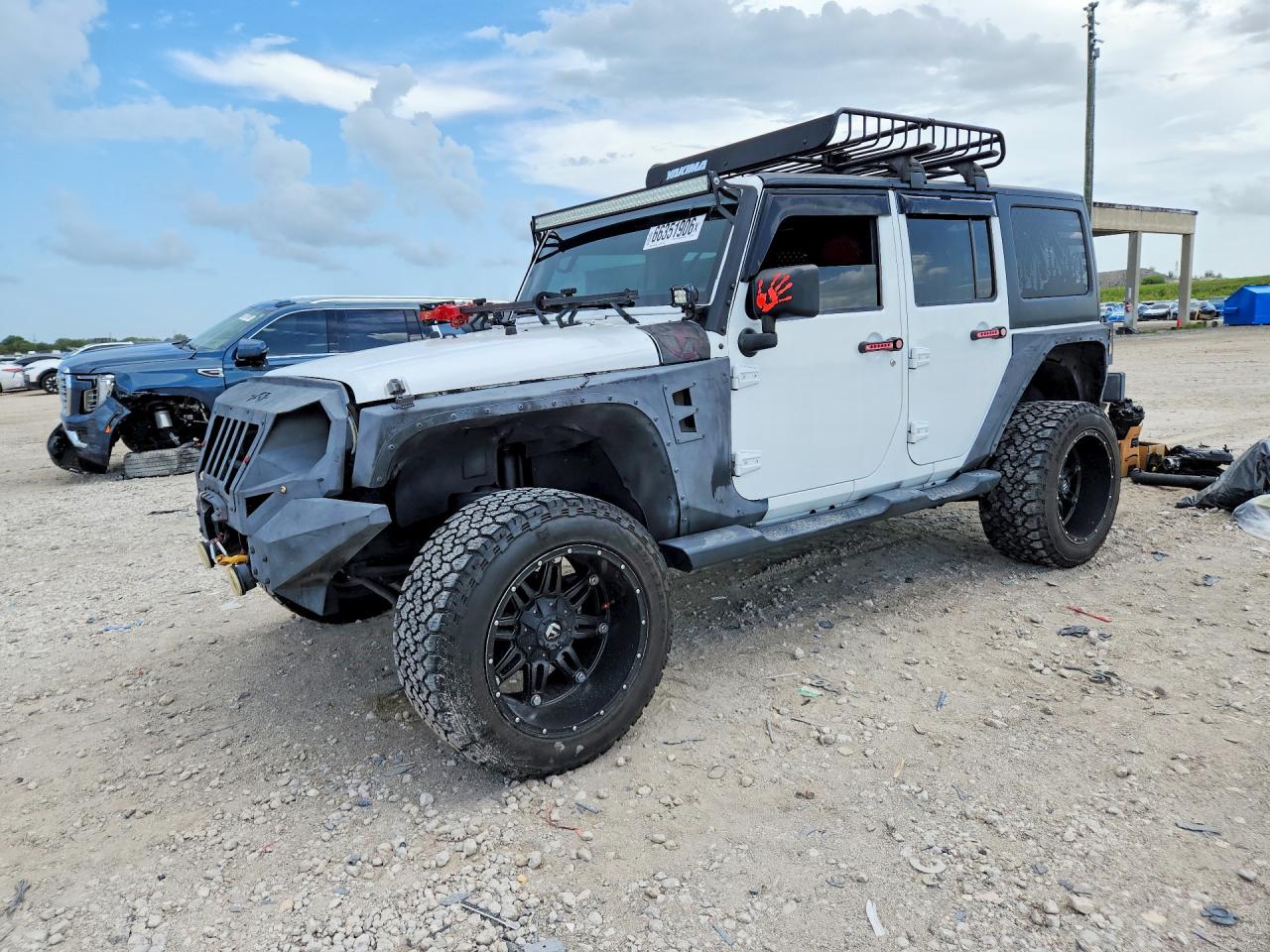 2015 Jeep Wrangler Unlimited VIN 1C4BJWDG8FL549291 — COPART salvage auction photo