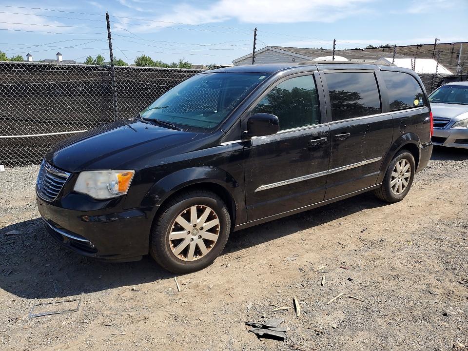 2016 Chrysler Town & country VIN 2C4RC1BG5GR247996 COPART salvage auction — REAR END, Salvage Title, sold $575 on 2026-09-10 (photo 1)