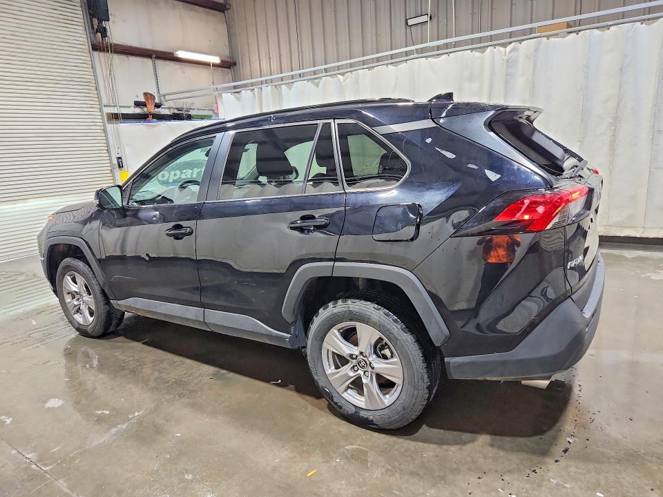 2025 Toyota Rav4 VIN 2T3P1RFV0SW543656 COPART salvage auction — HAIL, In - Certificate Of Title, sold $17,800 on 2026-08-19 (photo 2)