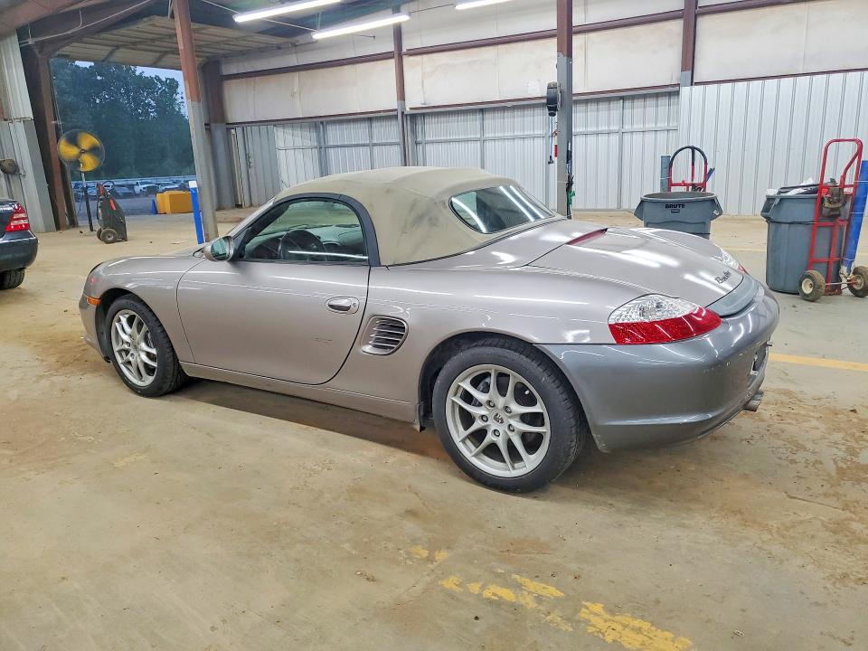 2003 Porsche Boxster VIN WP0CA29813U621453 COPART salvage auction — DAMAGE HISTORY, VA - DEALER ONLY CLEAN TITLE, sold $450 on 2026-08-19 (photo 2)