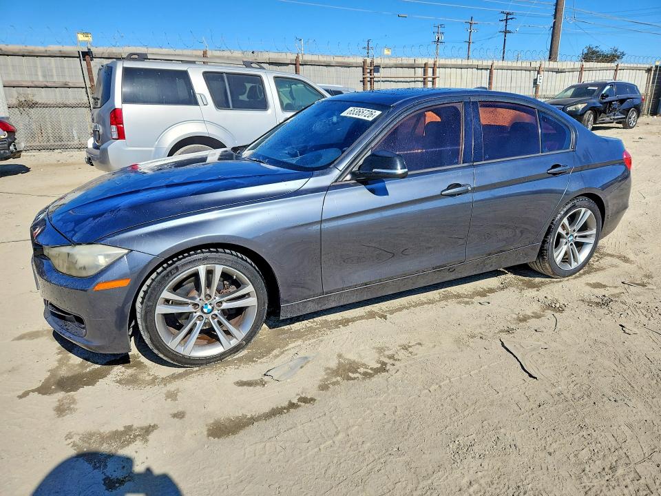 2013 BMW VIN WBA3A5C54DJ462556 COPART salvage auction — SIDE, Ca - Dis/Dlr/Exp Clean W/Salv Hist, sold $375 on 2026-08-22 (photo 1)