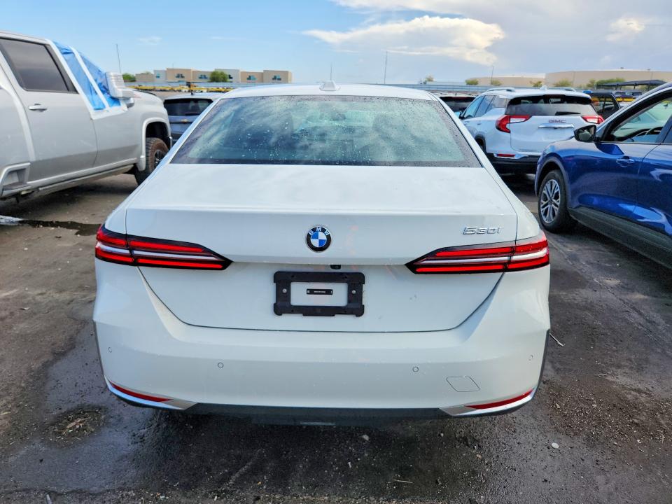 2026 BMW 5er VIN WBA43FJ05TCV65080 COPART salvage auction — ROOF, Tx - Certificate Of Title (P), sold $28,500 on 2026-08-10 (photo 6)