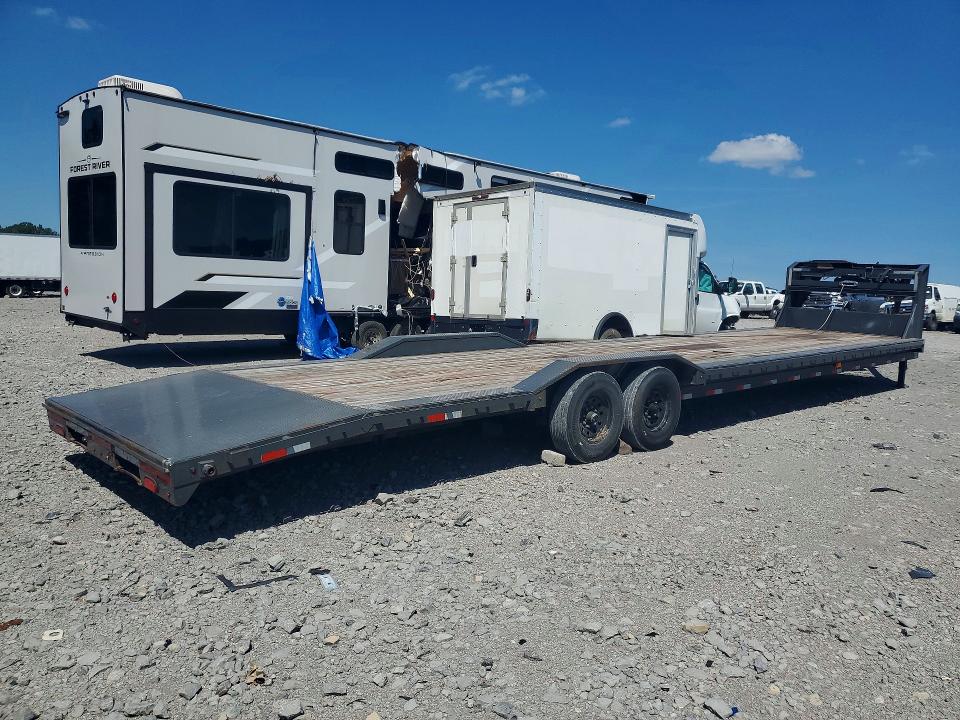 2021 Lamar Unknown VIN 5RVH83828MP095882 COPART salvage auction — REAR END, TN - CERTIFICATE OF TITLE (P), sold $4,550 on 2026-09-22 (photo 3)