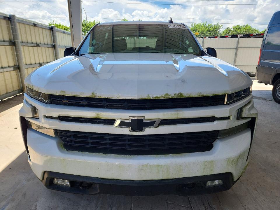 2019 Chevrolet Silverado VIN 1GCUYEED9KZ342810 COPART salvage auction — WATER/FLOOD, In - Cert Of Title-Salvage Flood (P), sold $6,600 on 2026-09-18 (photo 5)