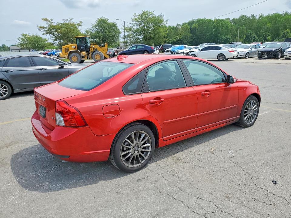 2009 Volvo S40 VIN YV1MS382292461022 COPART salvage auction — REAR END, Ky - Bill Of Sale/Part Only/No Titl, sold $275 on 2026-08-20 (photo 3)