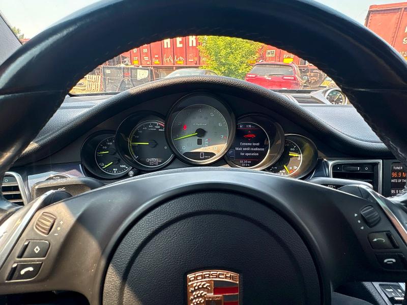 2014 Porsche Panamera VIN WP0AD2A72EL044989 COPART salvage auction — MECHANICAL, Ab - Oop - Active, sold $7,000 on 2026-08-11 (photo 9)