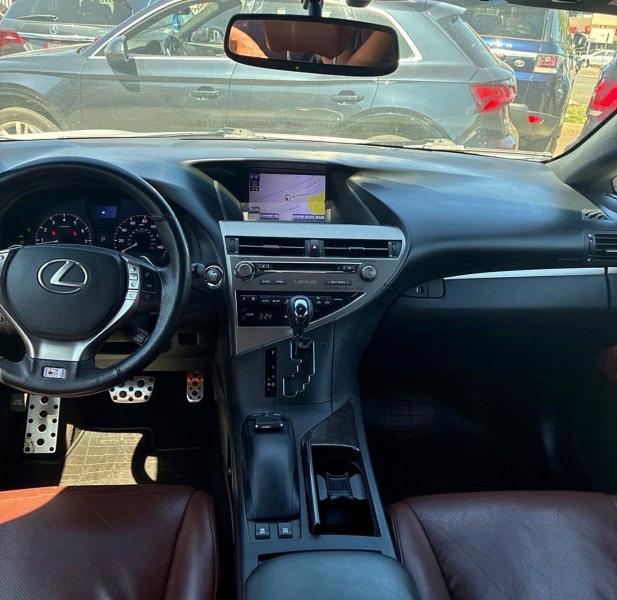 2015 Lexus Rx VIN 2T2BK1BA3FC299993 COPART salvage auction — NORMAL WEAR, Salvage Title, sold $3,150 on 2026-09-14 (photo 9)