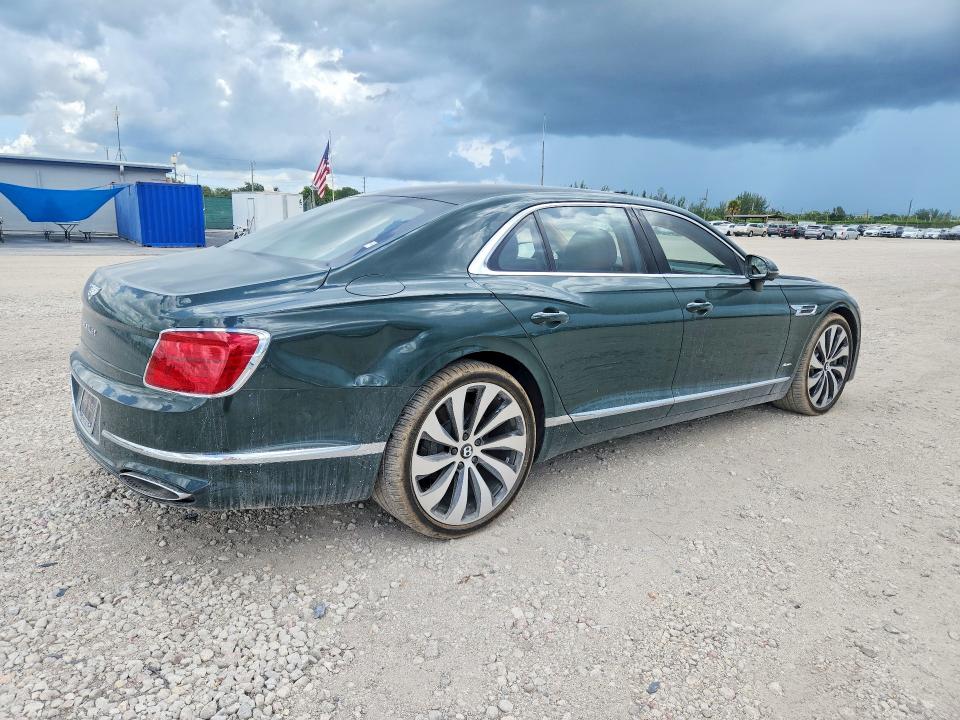 2026 Bentley Flying spur VIN SCBBP6ZG7TC025989 COPART salvage auction — REAR END, Fl - Cert Of Title Slvg Rebuildable, sold $161,000 on 2026-09-22 (photo 3)
