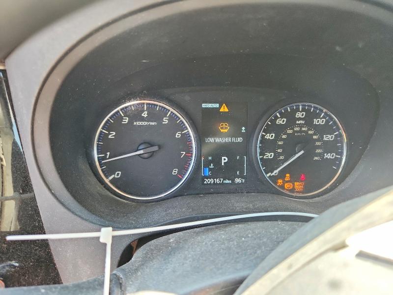2018 Mitsubishi Outlander VIN JA4AZ3A3XJZ053199 COPART salvage auction — REAR END, PA - DEALER ONLY CLEAN TITLE, sold $1,350 on 2026-09-28 (photo 9)