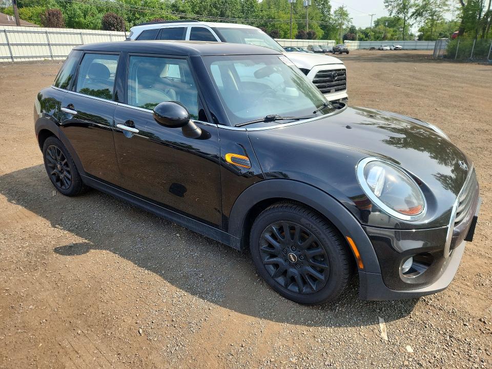 2019 Mini Cooper VIN WMWXU1C5XK2F81871 COPART salvage auction — WATER/FLOOD, CT - CERT OF TITLE-FLOOD SALVAGE, sold $1,550 on 2026-08-18 (photo 4)