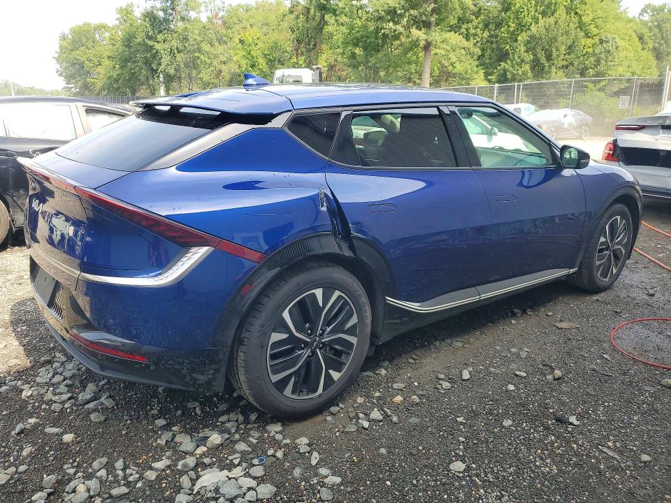 2023 Kia Ev6 VIN KNDC34LAXP5129084 COPART salvage auction — REAR END, NY - CERTIFICATE OF TITLE, sold $13,100 on 2026-08-17 (photo 3)