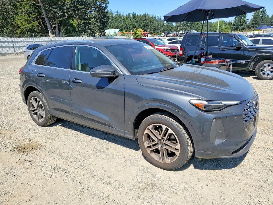 2025 Audi Q5 VIN WA12AAGU0S2035286 COPART salvage auction — NORMAL WEAR, Wa - Bill Of Sale, sold $30,500 on 2026-08-25 (photo 4)