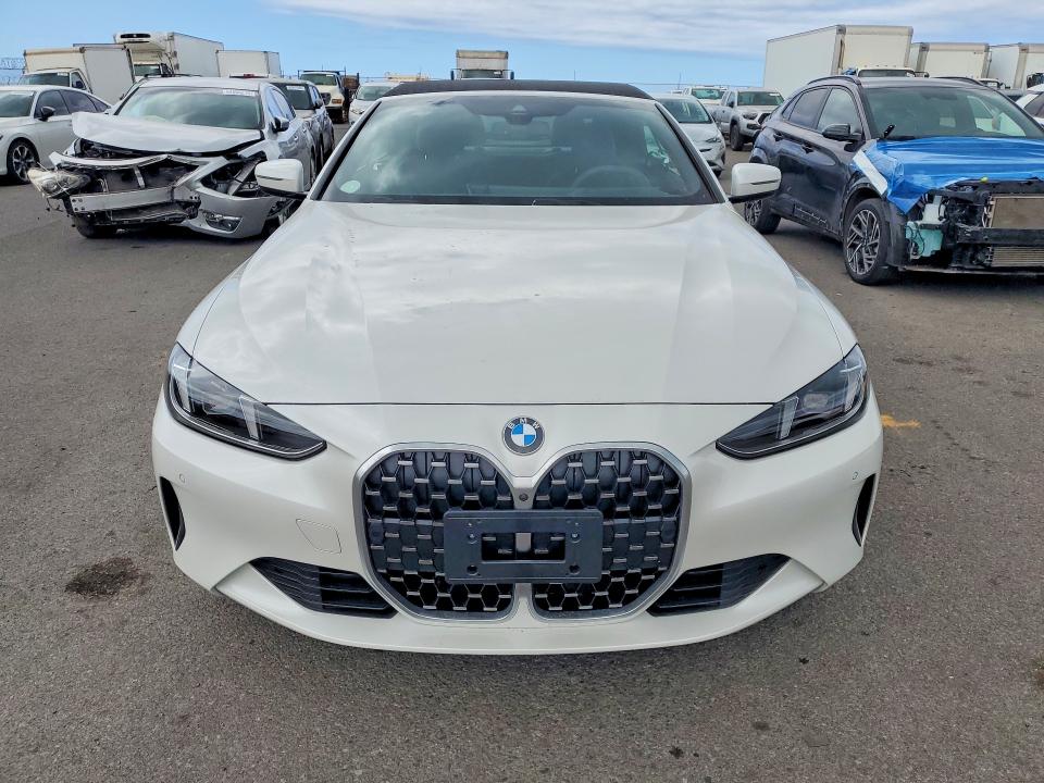 2027 BMW 4 series VIN WBA33DB04VCX89457 COPART salvage auction — REAR END, Hi - Certificate Of Title, sold $20,500 on 2026-09-04 (photo 5)