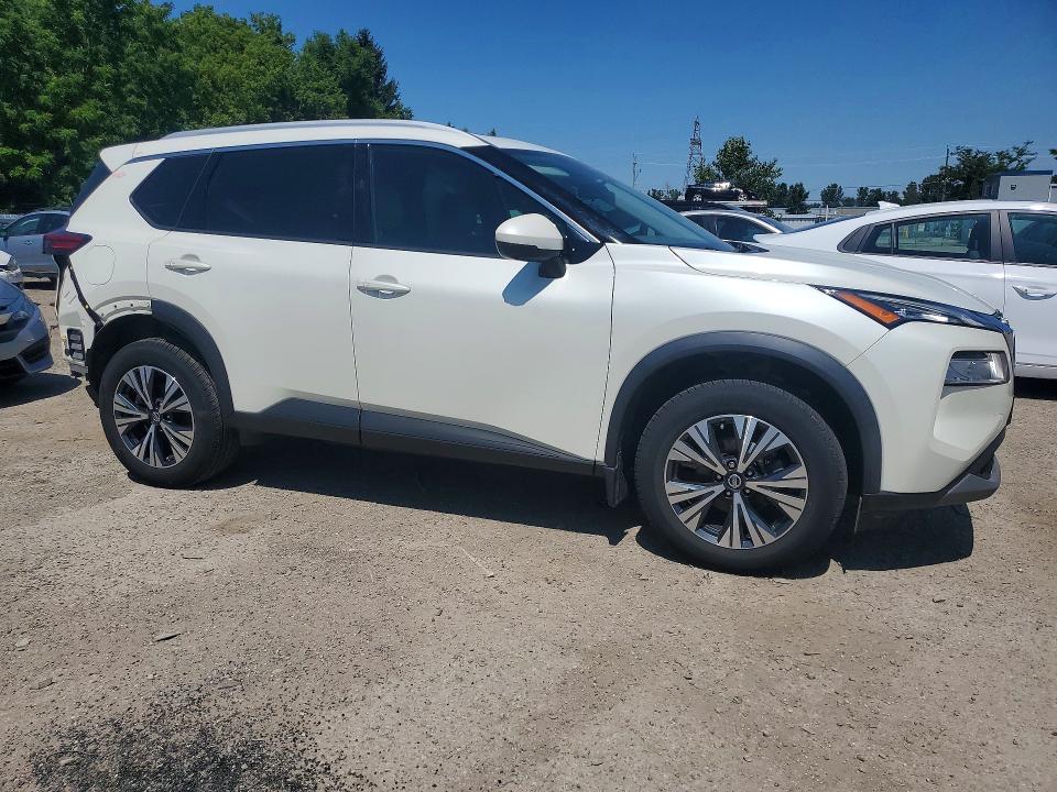 2021 Nissan Rogue VIN 5N1AT3BB7MC808860 COPART salvage auction — REAR END, ON - PERMIT NO BRAND - UNFIT, sold $9,900 on 2026-08-20 (photo 4)