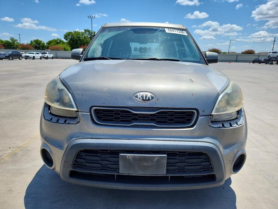 2013 Kia Soul VIN KNDJT2A55D7527630 COPART salvage auction — REAR END, Salvage Title, sold $775 on 2026-09-08 (photo 5)