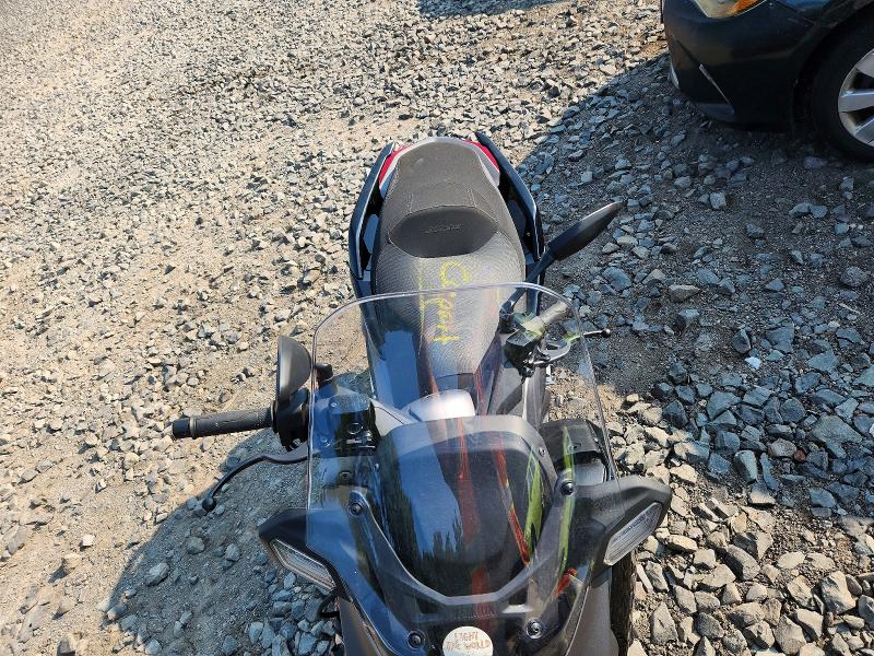 2025 Yamaha VIN MH3SH23E0SK001260 COPART salvage auction — FRAME DAMAGE, Ny - Mv-907A Salvage Certificate, sold $1,650 on 2026-08-31 (photo 5)