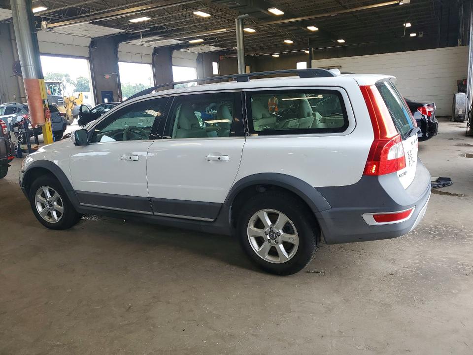 2010 Volvo Xc70 VIN YV4960BZ3A1085586 COPART salvage auction — FRONT END, Mn - Certificate Of Title, sold $525 on 2026-08-18 (photo 2)