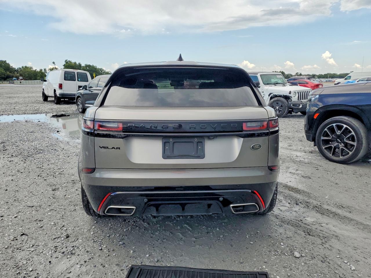2018 Land rover Range rover velar VIN SALYL2RV3JA745897 COPART salvage auction — Minor Dent/Scratches, MI - CERTIFICATE OF TITLE, sold $13,800 on 2026-09-15 (photo 6)