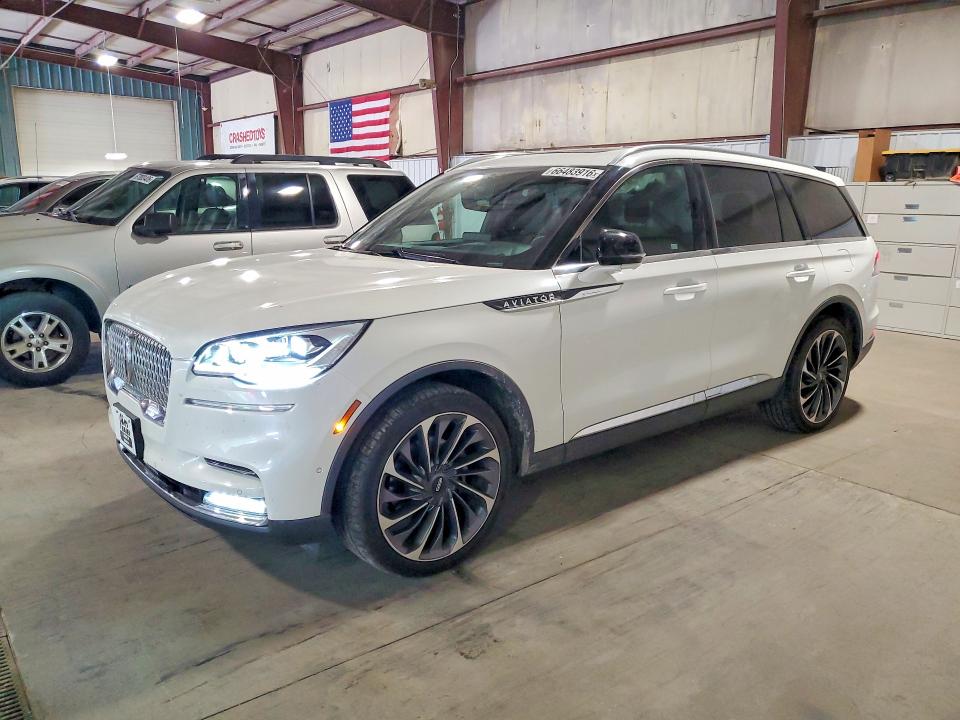 2020 Lincoln Aviator VIN 5LM5J7XC0LGL21195 — COPART salvage auction photo